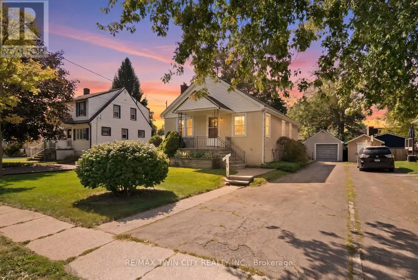 Detached at 86 FOREST AVENUE, Port Colborne
