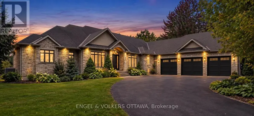 Detached at 6043 KNIGHTS DRIVE, Ottawa