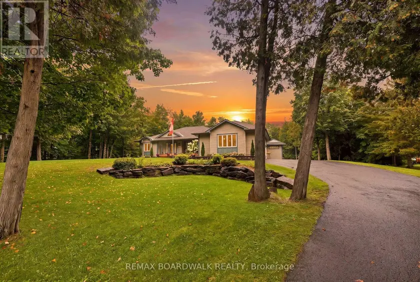 Detached at 330 MEGAN DRIVE, Beckwith