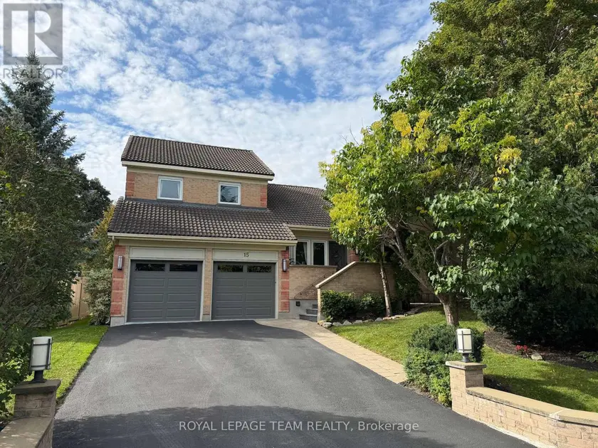 Detached at 15 KINTAIL COURT, Ottawa