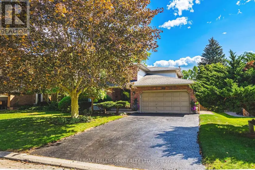 Detached at 427 MELANIE CRESCENT, Hamilton