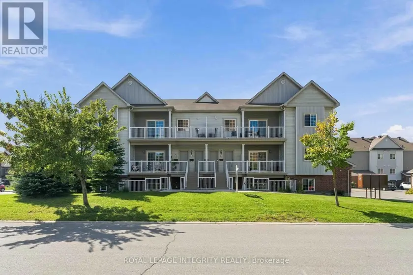 Apartment at 100 D ARTESA PRIVATE, Ottawa