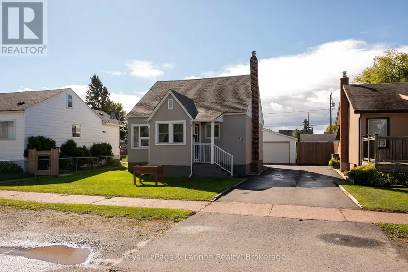 Detached at 234 CHRISTINA STREET E, Thunder Bay