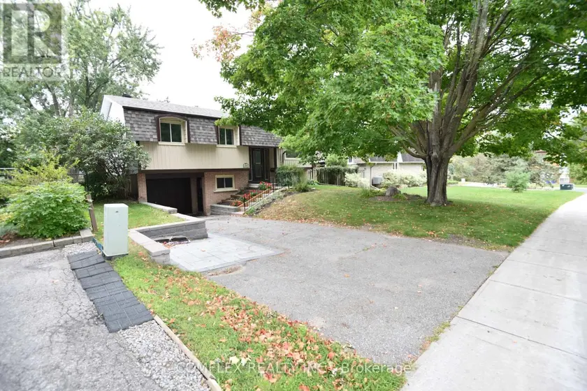 Detached at 2651 MARSDALE DRIVE, Peterborough