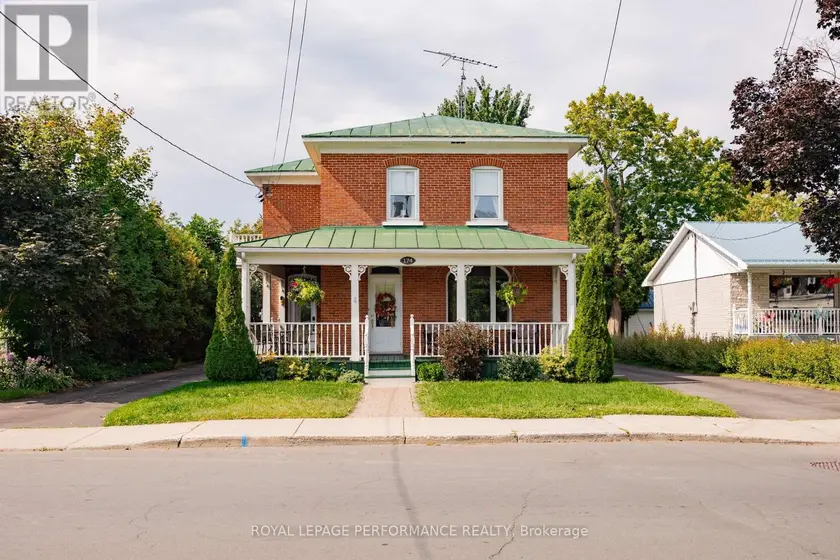 Detached at 174 MAIN STREET S, North Glengarry