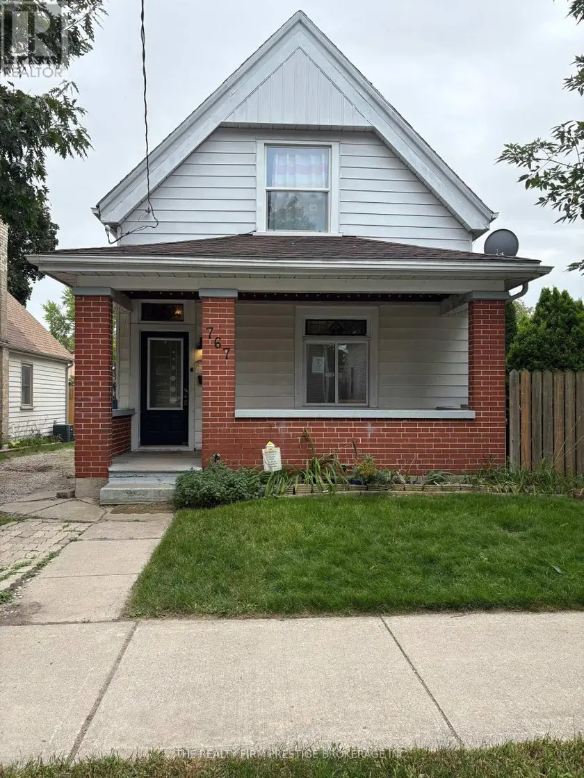 Detached at 767 ELIAS STREET N, London East