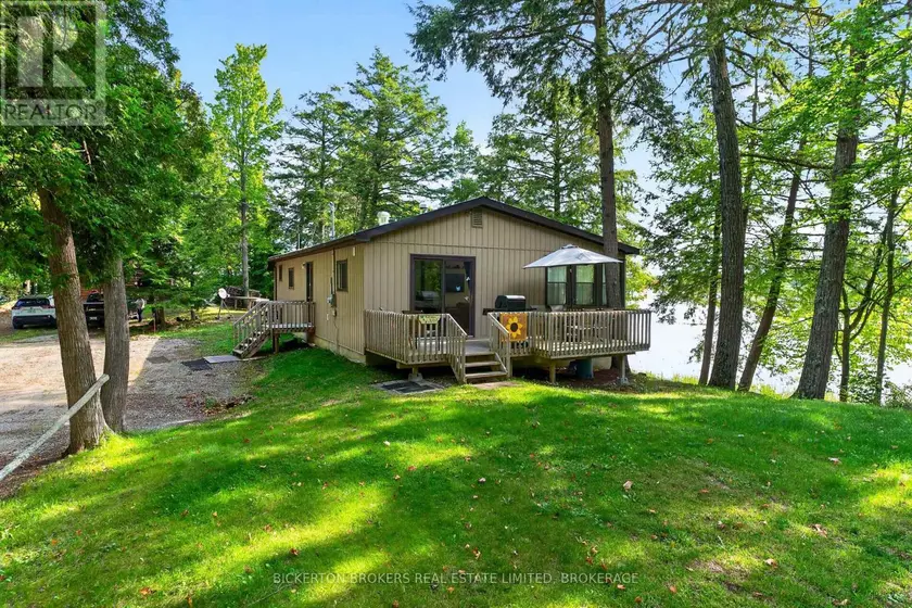 Detached at 2 UB6A ROAD, Rideau Lakes
