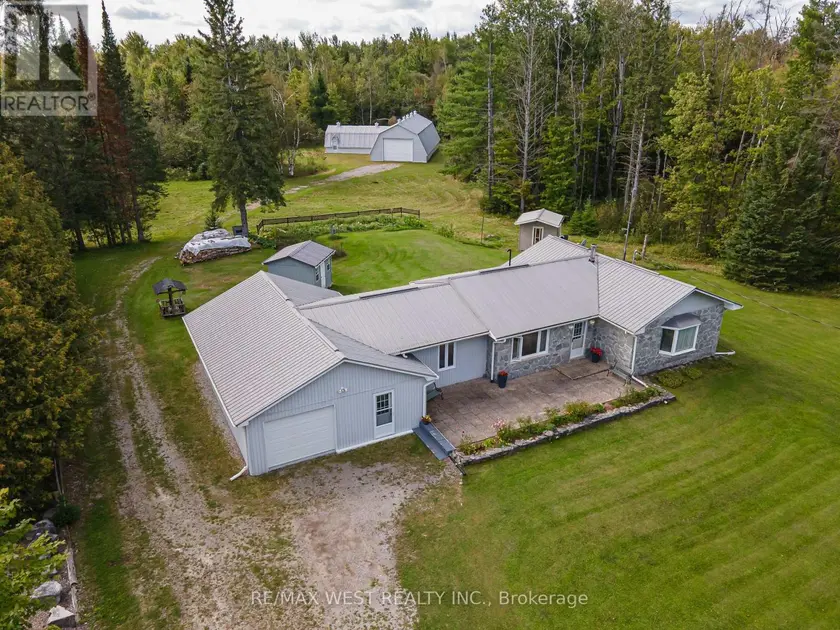 Detached at 7621 HWY 35, Kawartha Lakes