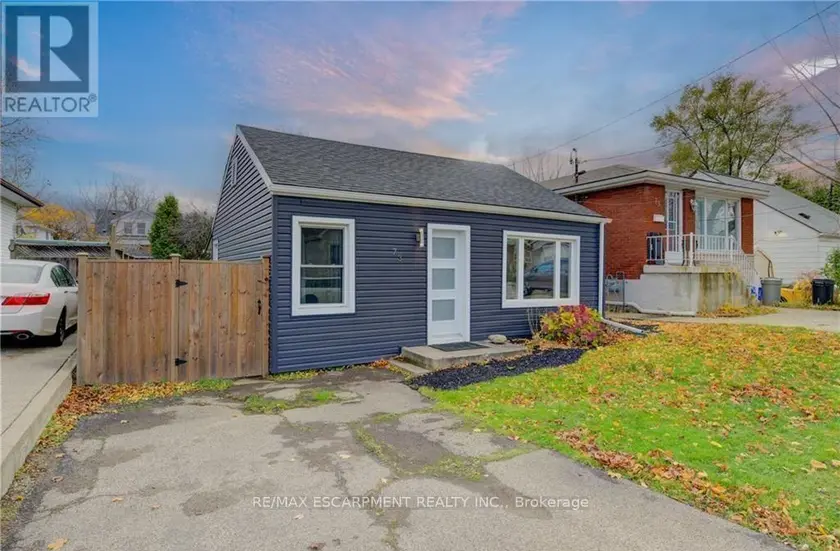 Detached at 73 EAST 33RD STREET, Hamilton