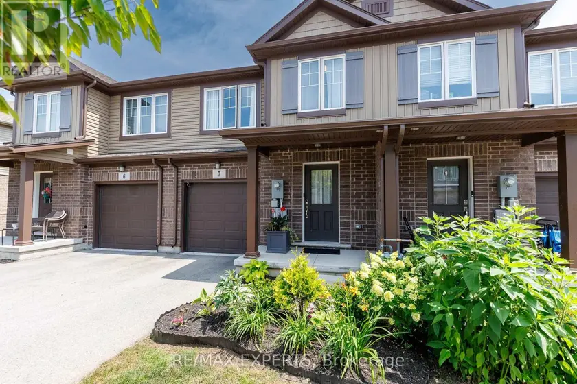 Townhouse at 7 - 340 PROSPECT POINT ROAD, Fort Erie