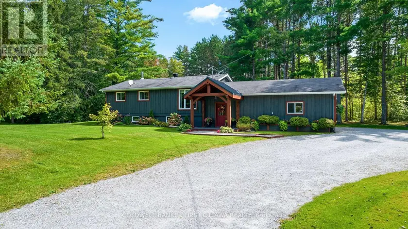 Detached at 725 DRUMMOND CON 5B CONCESSION, Drummond/North Elmsley