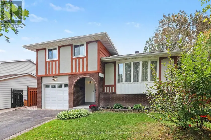 Detached at 16 EASTPARK DRIVE, Ottawa