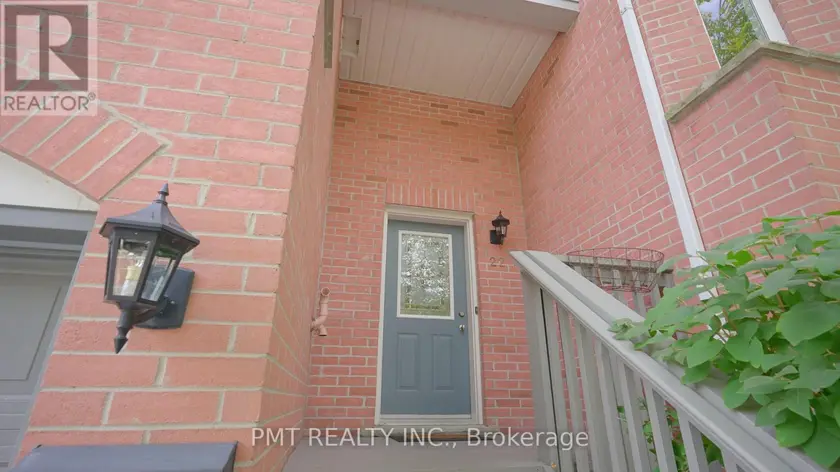 Townhouse at 22 - 245 BISHOP STREET S, Cambridge