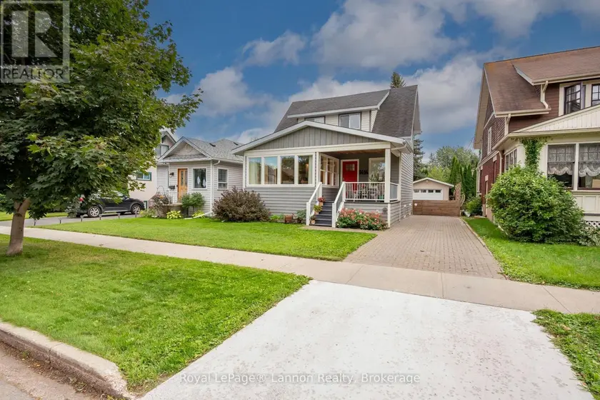 Detached at 1414 MCGREGOR AVENUE, Thunder Bay