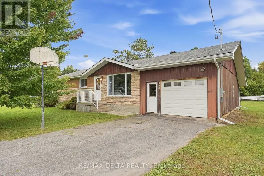 Detached at 836 CARTIER STREET, Alfred and Plantagenet