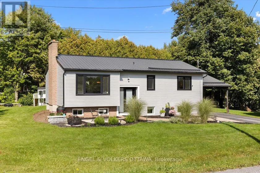 Detached at 1393 SUTHERLAND DRIVE, Ottawa