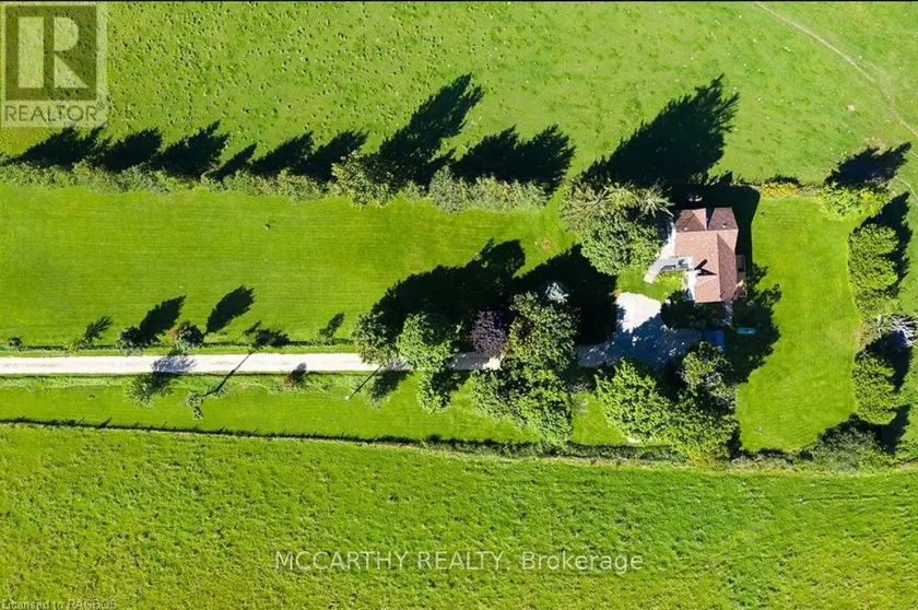 Detached at 307517 CENTRE LINE A, Grey Highlands
