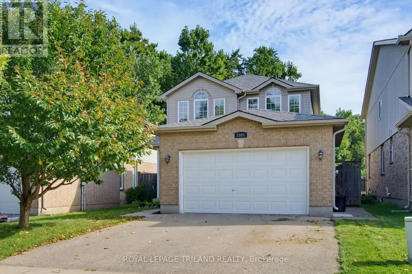 Detached at 1986 DENVIEW AVENUE, London North