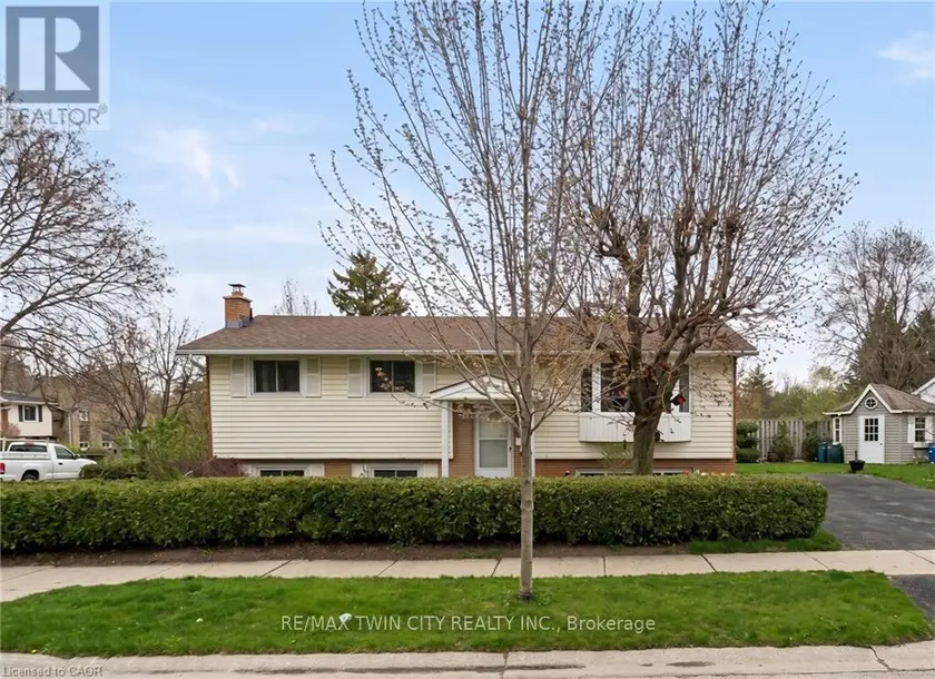 Detached at 602 HIGHPOINT AVENUE, Waterloo