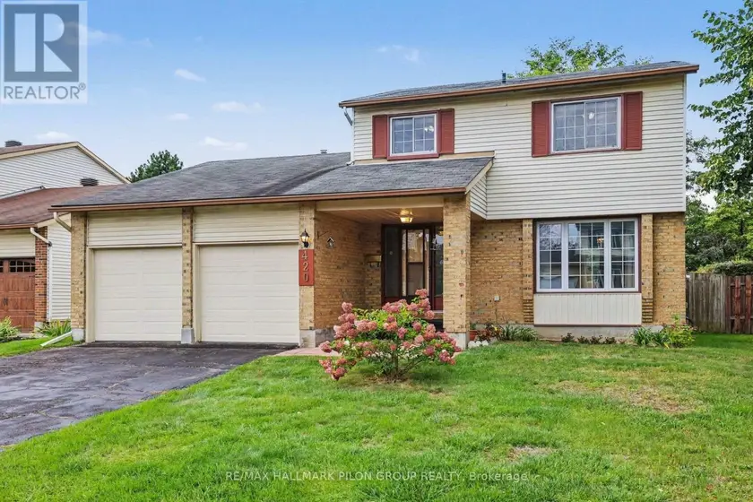 Detached at 420 CLOVERHEATH CRESCENT, Ottawa