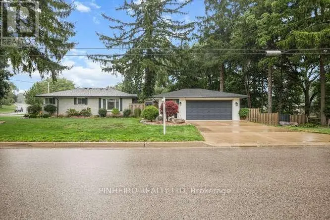 Detached at 218 TARBART TERRACE, London North