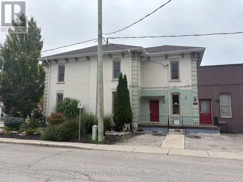 Multiplex at 21 WELLINGTON STREET N, Woodstock