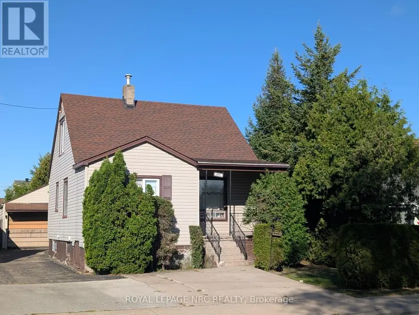 Detached at 4353 FIFTH AVENUE, Niagara Falls