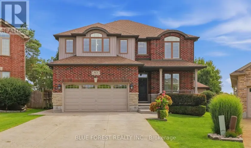 Detached at 813 DEER RIDGE PLACE, London North
