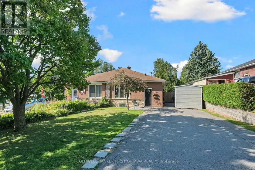 Semi-Detached/Link at 702 CRYSTAL STREET, Ottawa