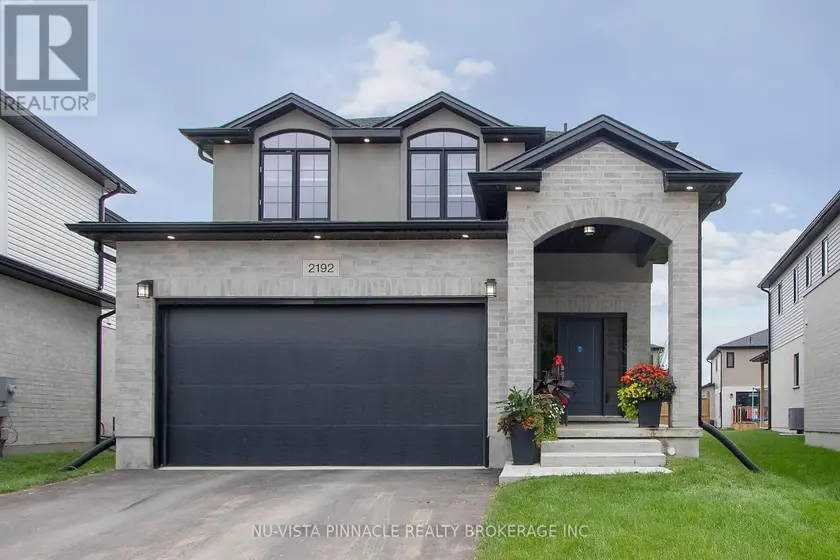 Detached at 2192 SADDLEROCK AVENUE, London North