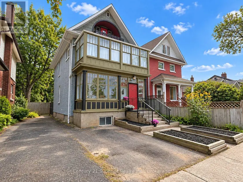 Detached at 420 MARKS STREET S, Thunder Bay