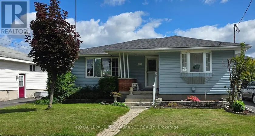 Detached at 641 BURTON AVENUE, Cornwall