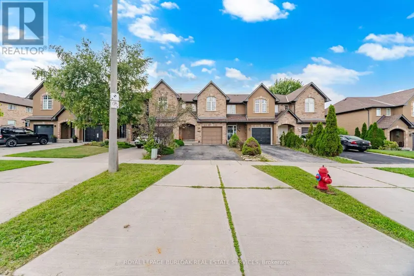 Townhouse at 842 UPPER KENILWORTH AVENUE, Hamilton