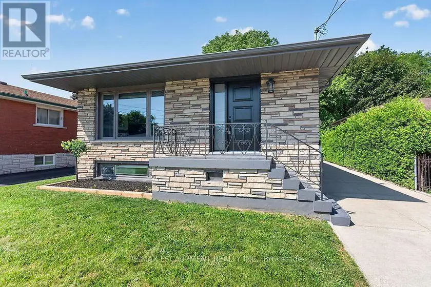 Detached at 26 PARKLANDS DRIVE, Hamilton