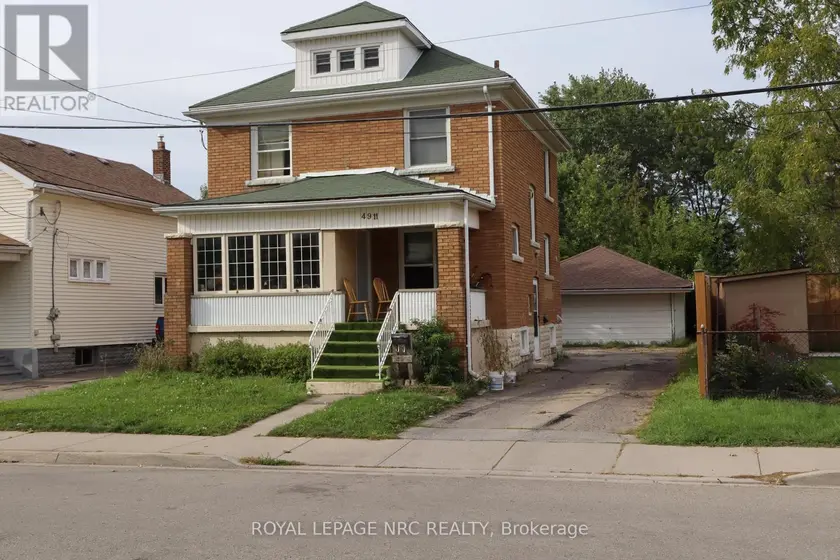 Detached at 4911 MAPLE STREET, Niagara Falls
