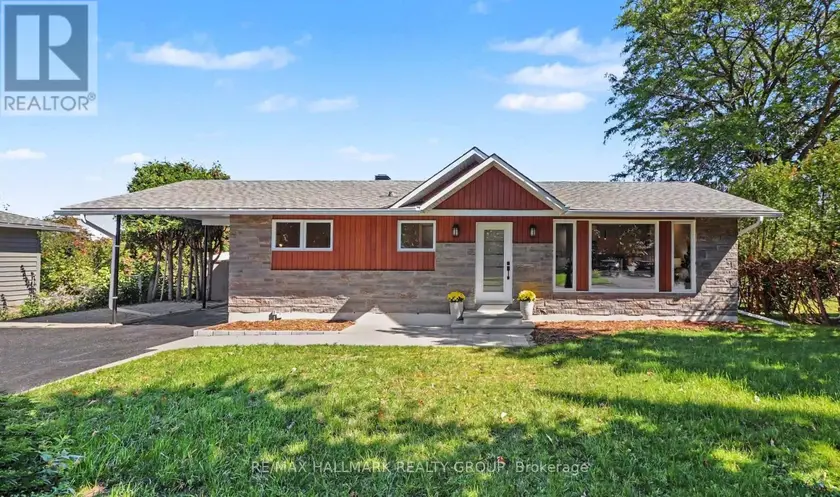 Detached at 7 ATTWOOD CRESCENT, Ottawa