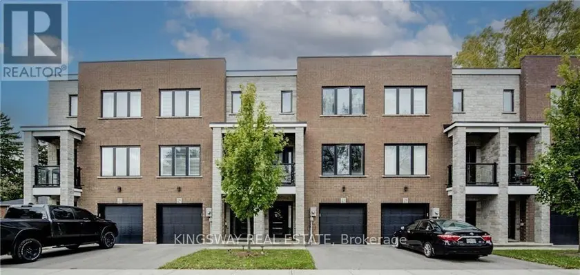 Townhouse at 33 JARVIS STREET, Brantford
