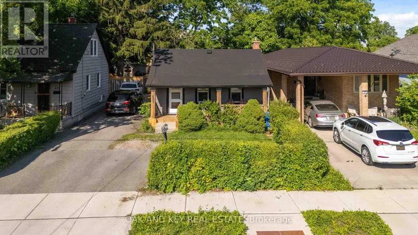 Detached at 431 BURDICK PLACE, London East