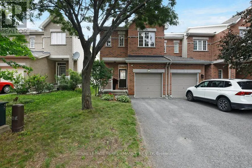 Townhouse at 306 WAYMARK CRESCENT, Ottawa