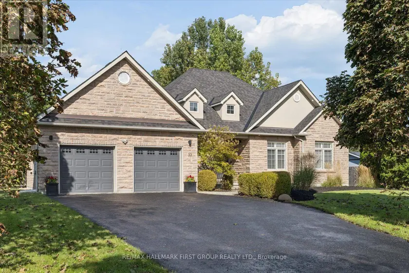 Detached at 33 DEERFIELD DRIVE, Hamilton Township