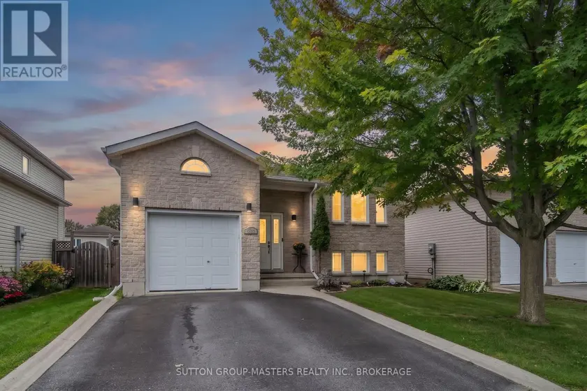 Detached at 1460 ALBANY DRIVE, Kingston