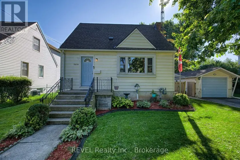 Detached at 5608 GLAMIS CRESCENT, Niagara Falls