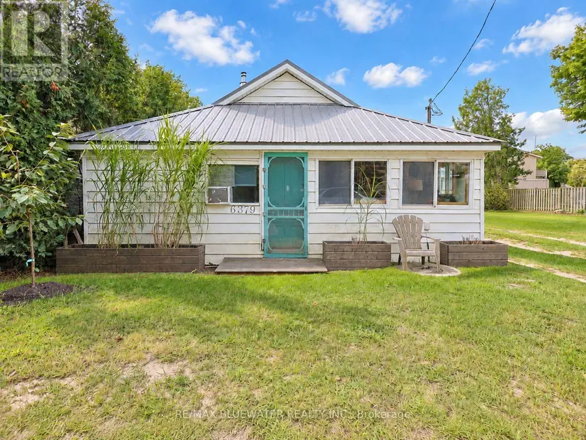 Detached at 6379 WEST PARKWAY DRIVE, Lambton Shores
