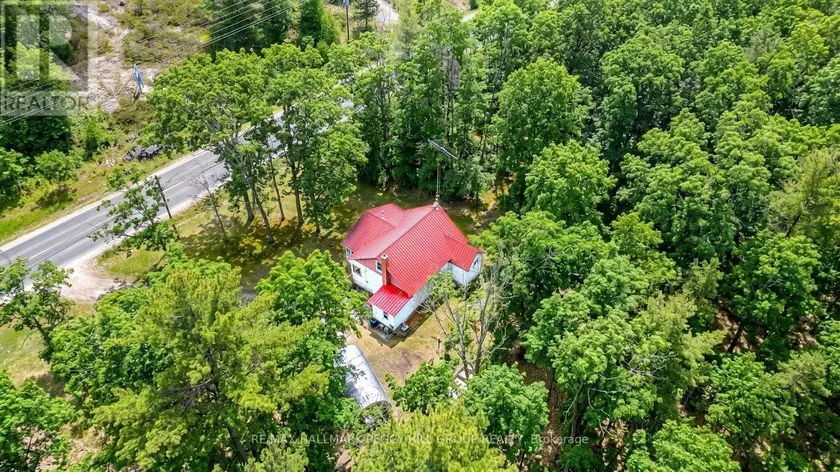 Detached at 1301 HONEY HARBOUR ROAD, Georgian Bay