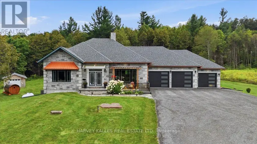 Detached at 2755 RAPIDS ROAD, Tweed)