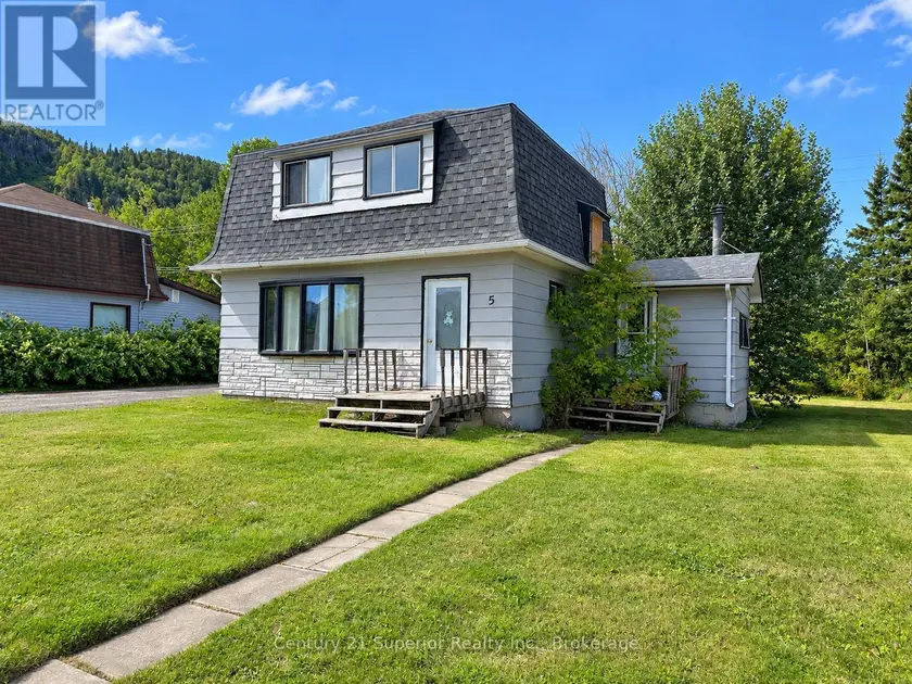 Detached at 5 STEELE AVENUE, Red Rock