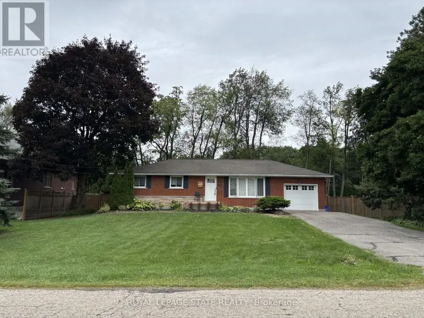 Detached at 471 GRAY COURT DRIVE, Hamilton