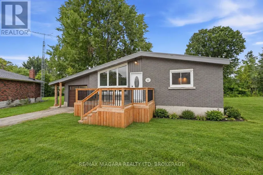 Detached at 8 NORTH CRESCENT DRIVE N, Welland