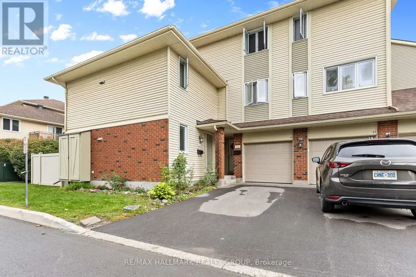 Townhouse at 50 - 126 RUSHFORD PRIVATE, Ottawa