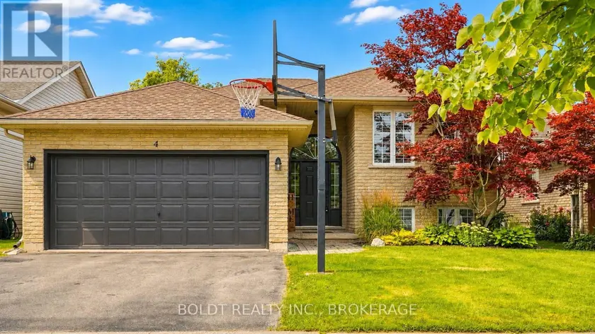 Detached at 4 MASON DRIVE, Pelham